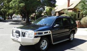 2003 Jeep Grand Cherokee Laredo (4×4)