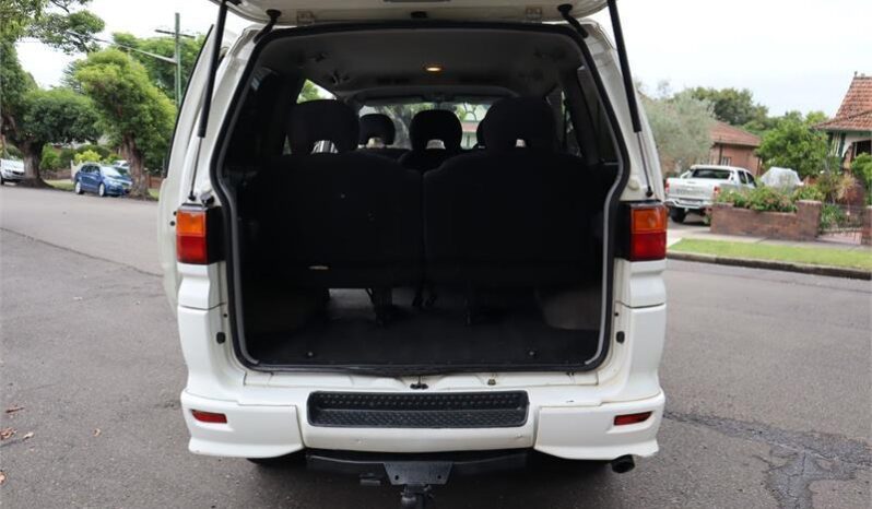 2001 Mitsubishi Delica Exceed (Spacegear) full