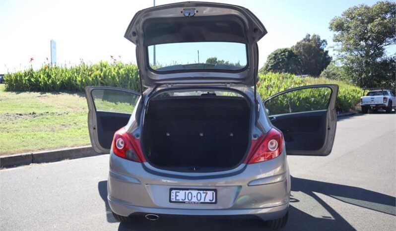 2012 Opel Corsa full
