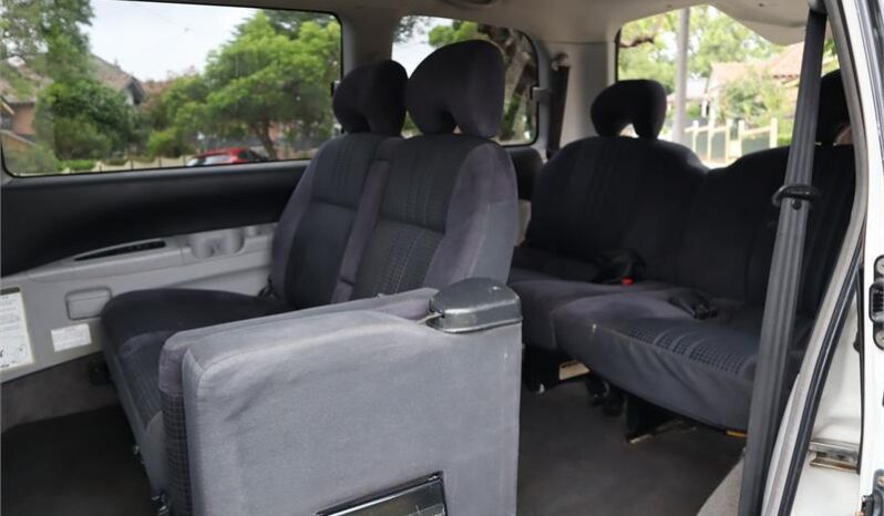 2001 Mitsubishi Delica Exceed (Spacegear) full