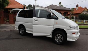 2001 Mitsubishi Delica Exceed (Spacegear) full