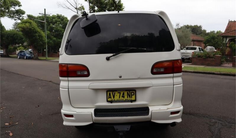 2001 Mitsubishi Delica Exceed (Spacegear) full
