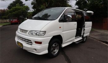 2001 Mitsubishi Delica Exceed (Spacegear) full