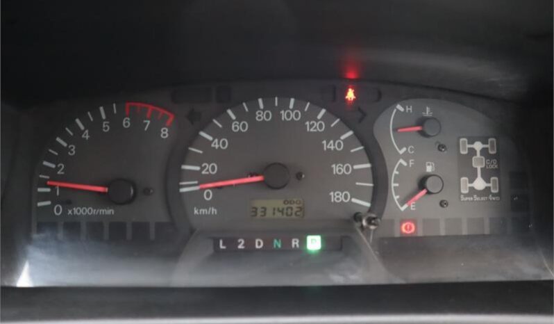 2001 Mitsubishi Delica Exceed (Spacegear) full