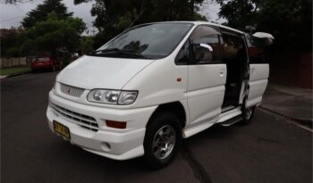 2001 Mitsubishi Delica Exceed (Spacegear) full
