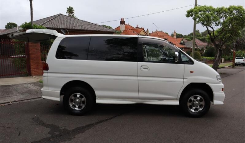 2001 Mitsubishi Delica Exceed (Spacegear) full
