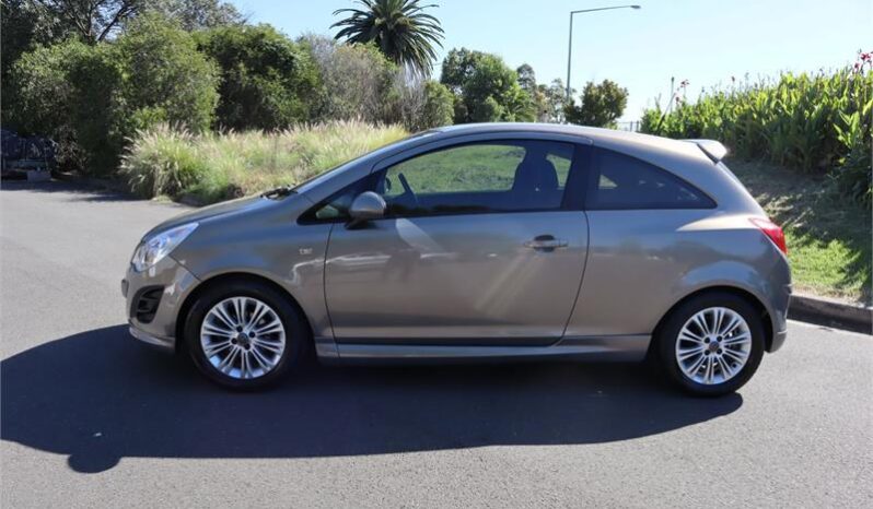 2012 Opel Corsa full