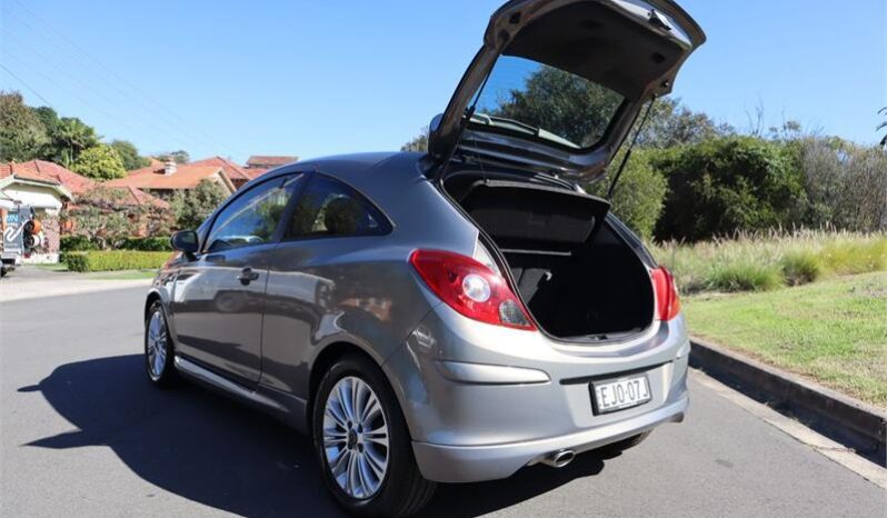 2012 Opel Corsa full